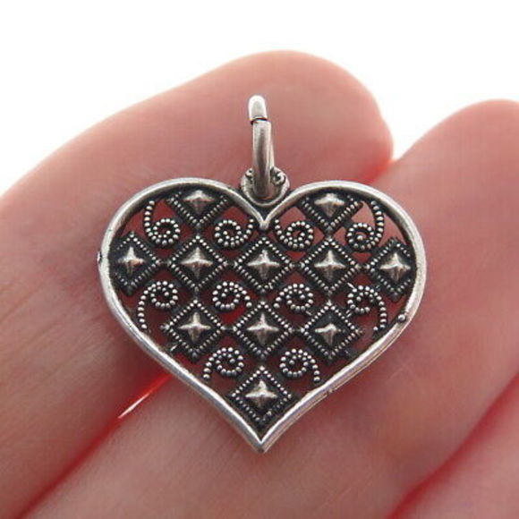 925 Sterling Silver Vintage Heart Filigree Oxidized Charm Pendant - Picture 2 of 6